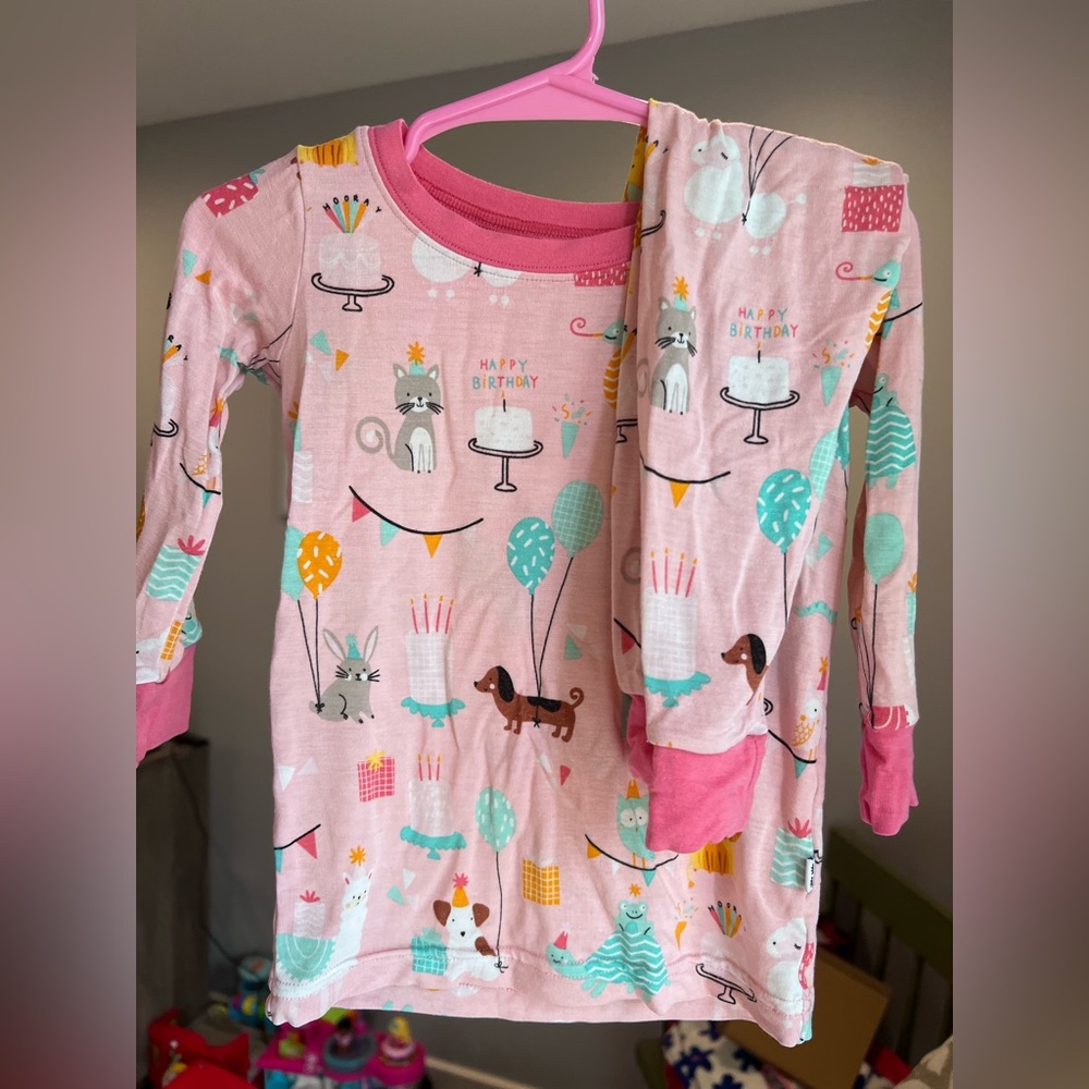 Little Sleepies Pink Party Animals Birthday Long Sleeve Pajama Set Size 12-18M - Picture 1 of 9